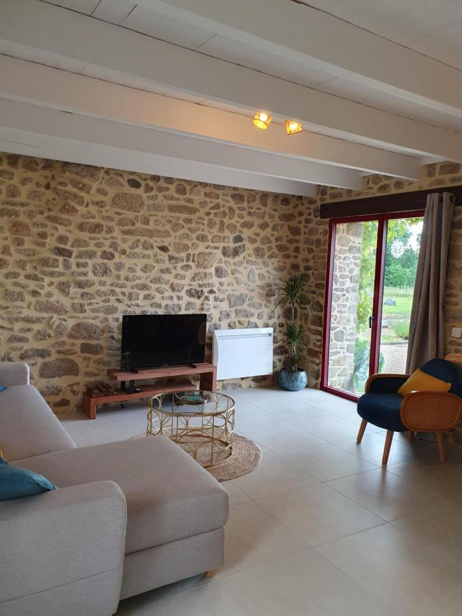 Le Domaine De La Petite Chevre Villa Ploumagoar Exterior photo