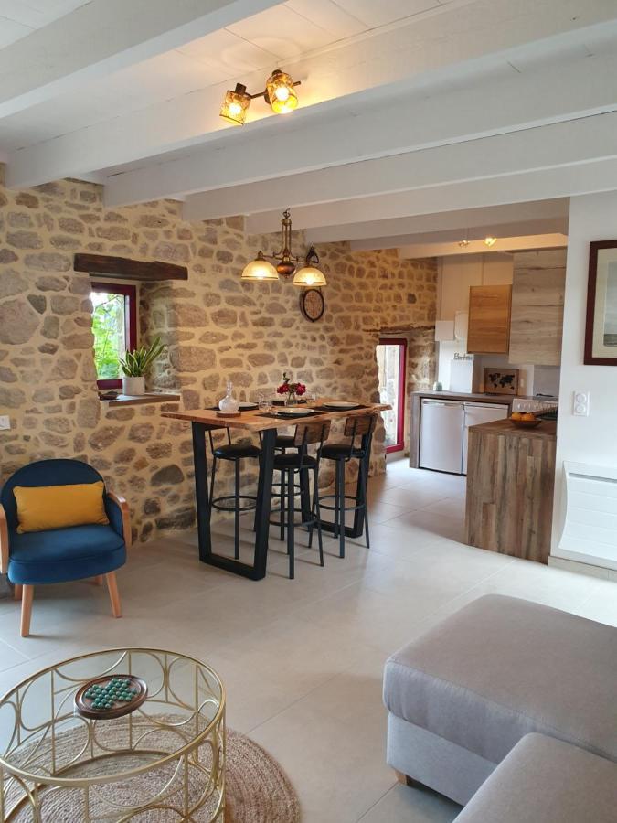 Le Domaine De La Petite Chevre Villa Ploumagoar Exterior photo